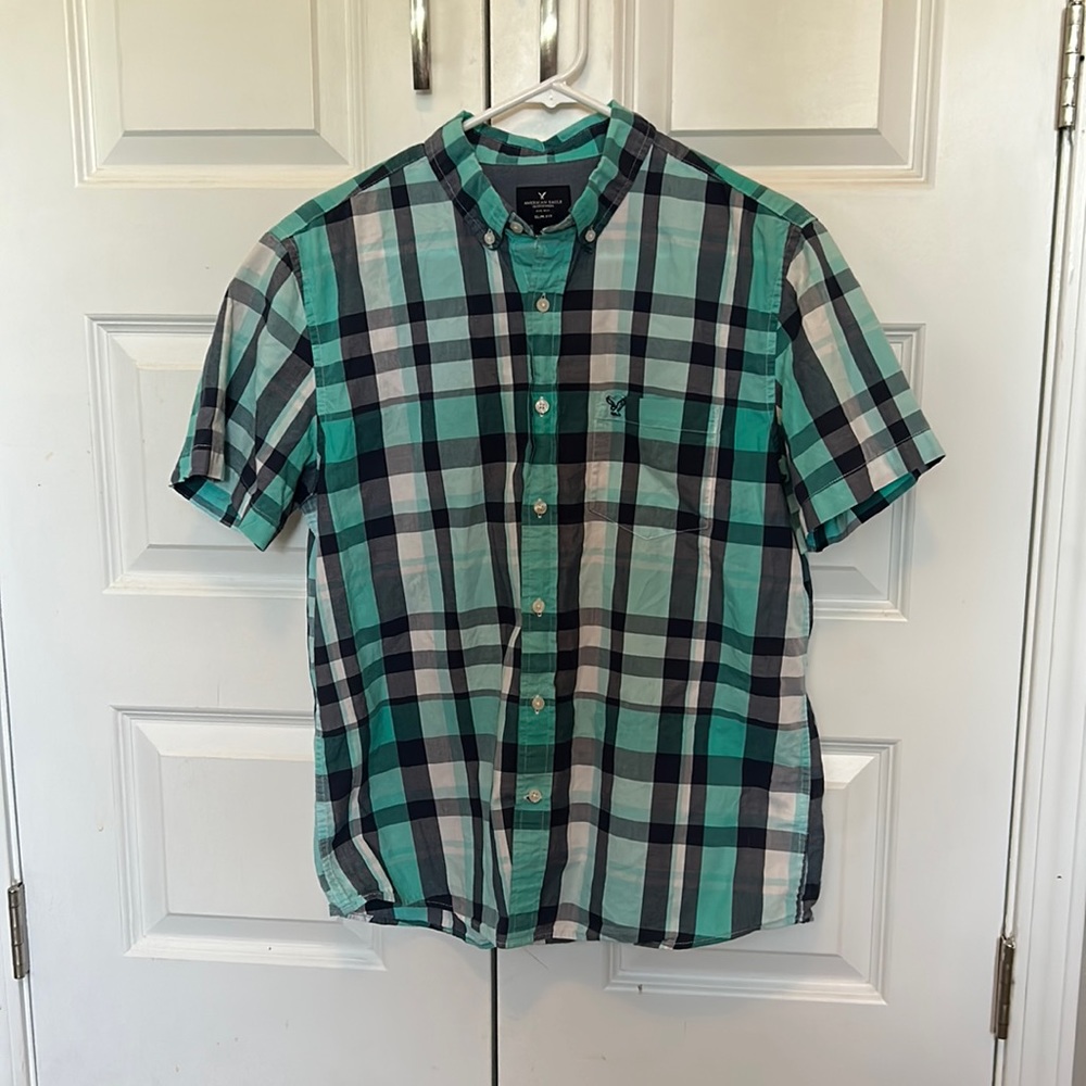 American Eagle short sleeve flannel